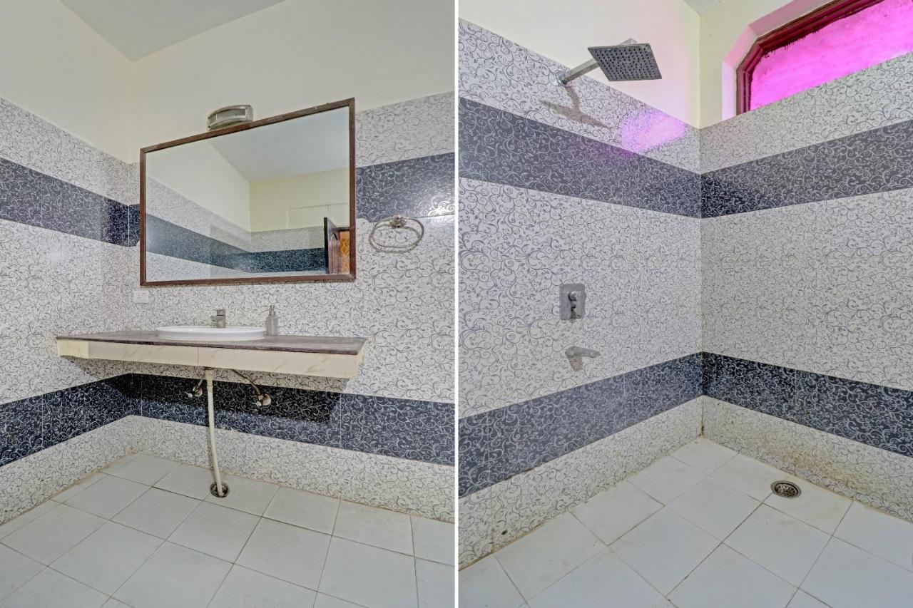 Oyo 74073 Hotel Abhishek Ludhiana Eksteriør billede
